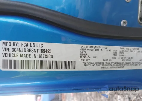 2022 Jeep Compass Latitude 4X4 z USA, uszkodzony, nr VIN 3C4NJDBB3NT169495